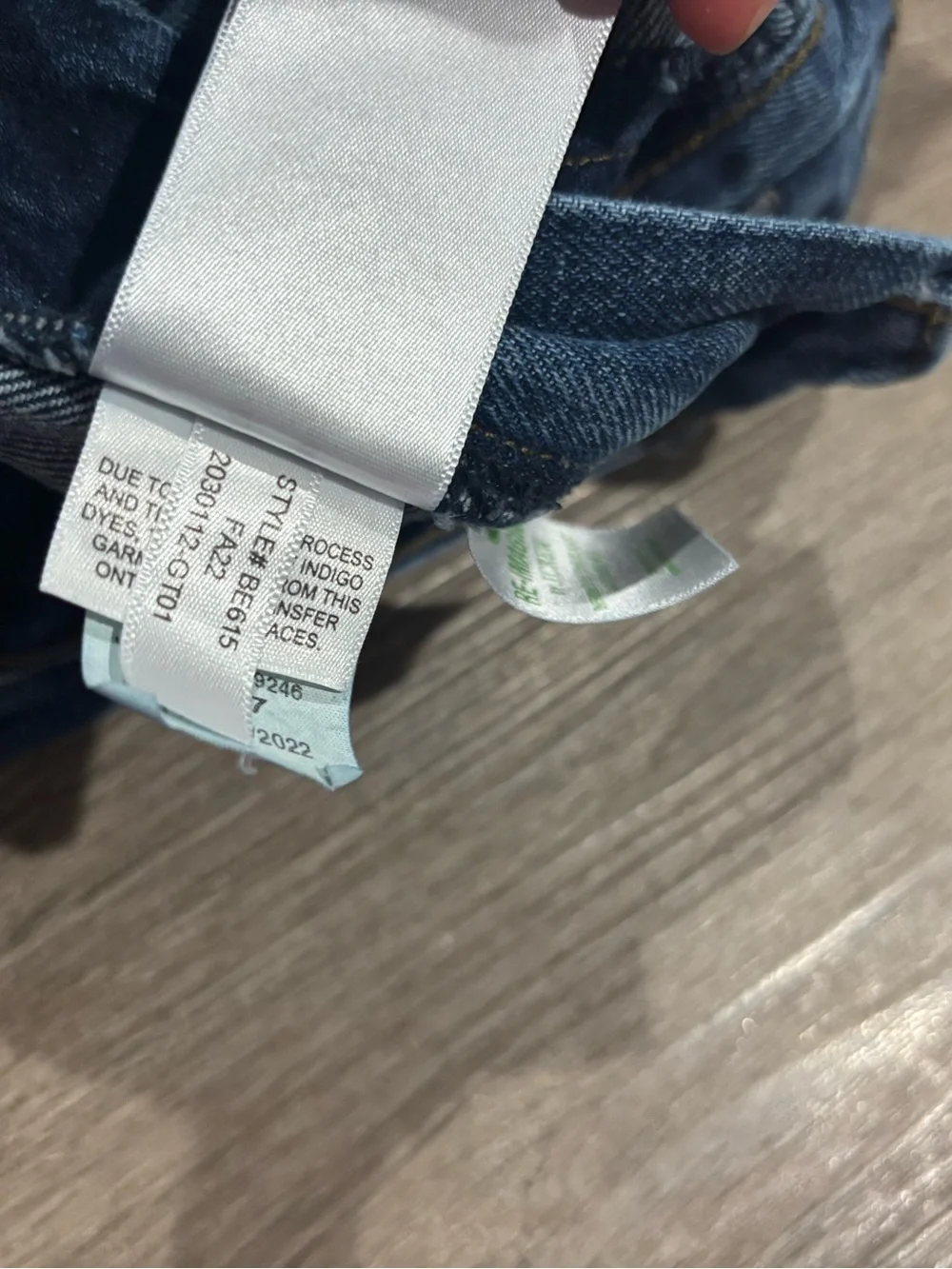 J. Crew 770 Straight Fit Jean In Three Year Wash Size 32/32